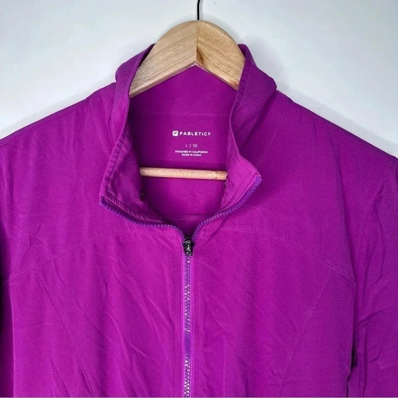Fabletics Mulberry Ninety Six Windbreaker Size Large - Picture 5 of 9